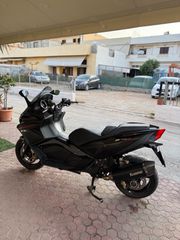 Aprilia SRV 850 2012-thumb-1
