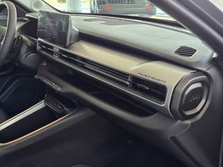 Jeep Avenger 2025 ALTITUDE 1.2 110HP Ετοιμοπαράδοτο-thumb-21