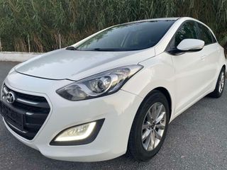 Hyundai i 30 2016 1.6 CRDI BLUE COMFORT-thumb-1