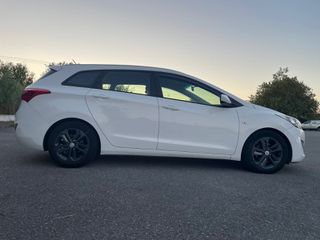 Hyundai i 30 2016 1.6 CRDI BLUE COMFORT-thumb-13