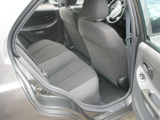 Hyundai Accent 2001-thumb-16