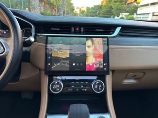 Jaguar F-Pace 2021 Facelift,D200,MHev,Panorama,Ambient,Navi,360,Dynamic-thumb-37
