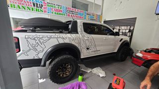 Ford Raptor 2024-thumb-12