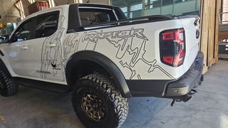 Ford Raptor 2024-thumb-2