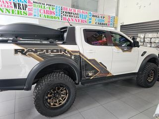 Ford Raptor 2024-thumb-7