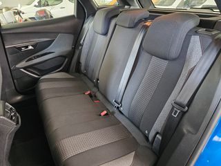 Peugeot 3008 2022 1.2 Puretech 130 Active Pack-thumb-9