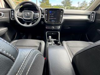Volvo XC40 2018 2.0 MOMENTUM/Automatic/ΕΛΛΗΝΙΚΟ-thumb-32