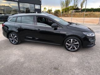 Renault Megane 2018 BOSE EDITION !!! CAMERA.... NAVIGATION !!!!!-thumb-2