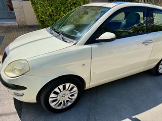 Lancia Ypsilon 2006 MOMO DESIGN
