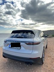 Porsche Cayenne 2021 E-HYBRID-thumb-3