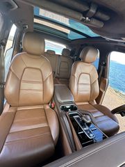 Porsche Cayenne 2021 E-HYBRID-thumb-11