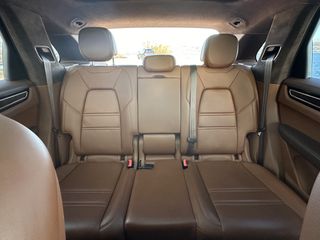 Porsche Cayenne 2021 E-HYBRID-thumb-12