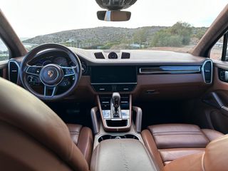 Porsche Cayenne 2021 E-HYBRID-thumb-22
