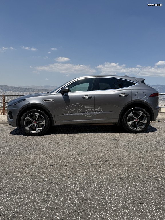 Jaguar E-Pace 2021 R DYNAMIC P300e SE