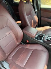 Jaguar E-Pace 2021 R DYNAMIC P300e SE-thumb-9