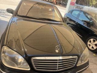 Mercedes-Benz S 430 2000 W220-thumb-2