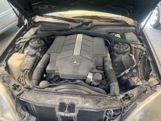 Mercedes-Benz S 430 2000 W220-thumb-15