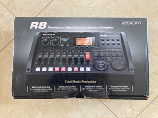 Zoom R8 Multitrack Digital Recorder 8-track.-thumb-1