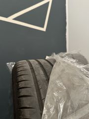 Michelin Cup2 215/45/17 dot 1824