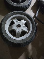 ΠΛΑΣΤΙΚΑ PIAGGIO ZIP-thumb-2