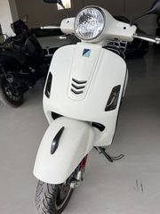 Piaggio Vespa GTS 300 2017 *Ελληνικής Αντιπροσωπείας