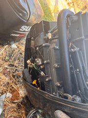 Suzuki df 140-thumb-2