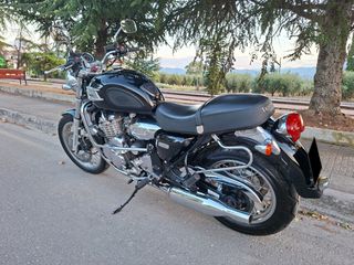 Triumph Thunderbird 1995 με πολλά extra-thumb-5