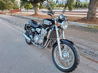 Triumph Thunderbird 1995 με πολλά extra-thumb-10