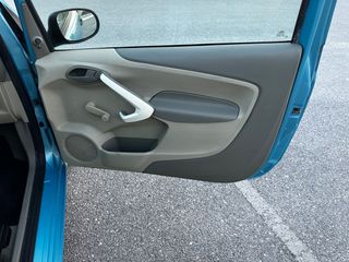Ford Ka 2009 KA 1242CC A/C-thumb-16