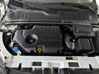 Land Rover Range Rover Evoque 2016-thumb-24