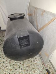 Δεξαμενή-ντεπόζιτο 500 λίτρων για αποθήκευση υγρών