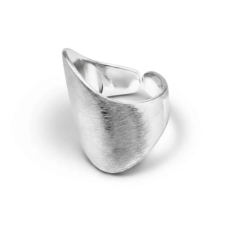 Asymmetrical ring silver