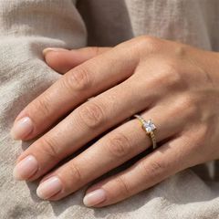 Classic ring diamond-thumb-1