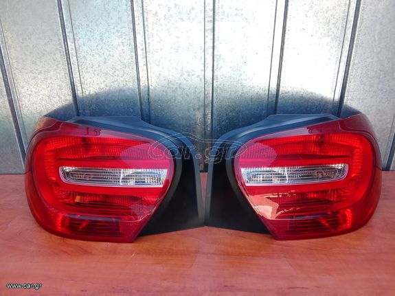 ΦΑΝΑΡΙΑ ΠΙΣΩ MERCEDES A-CLASS W176 (2012-2018)