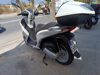 Honda SH 150 2017-thumb-2