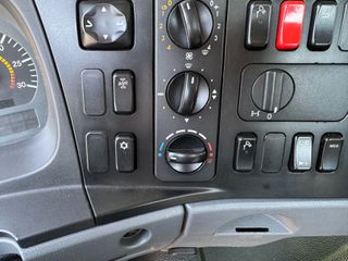 Οχημα Οδικής Βοήθειας Mercedes-Benz 2011 1224-thumb-8
