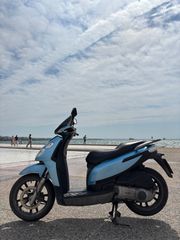Piaggio Carnaby 200 2009 CARNABY 200-thumb-1