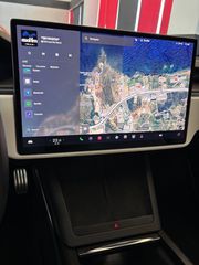 Tesla Model S 2023 Plaid-thumb-13