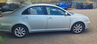 Toyota Avensis '04-thumb-7