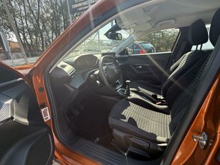 Peugeot 2008 2020 1.2 PureTech Active-thumb-9
