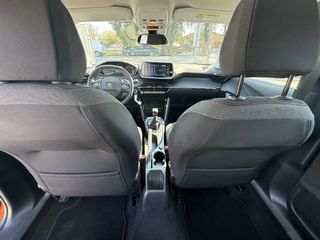 Peugeot 2008 2020 1.2 PureTech Active-thumb-19