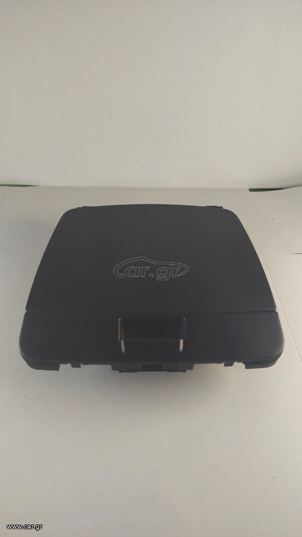 Hyundai i30 Storage Compartment