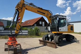 Εκσκαφέας Με Λάστιχα Liebherr 2017 A916