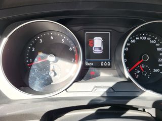 Volkswagen Tiguan 2018 R-LINE-thumb-13