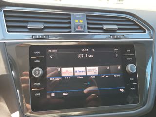 Volkswagen Tiguan 2018 R-LINE-thumb-15