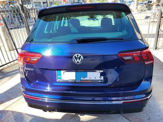 Volkswagen Tiguan 2018 R-LINE-thumb-2
