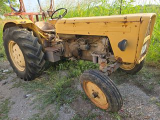Τρακτέρ Ursus 1975 C335 /C355 C360/ ΔΙΑΦΟΡΆ