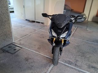 Honda Forza 750 2023-thumb-1