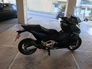 Honda Forza 750 2023-thumb-3