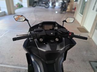 Honda Forza 750 2023-thumb-5